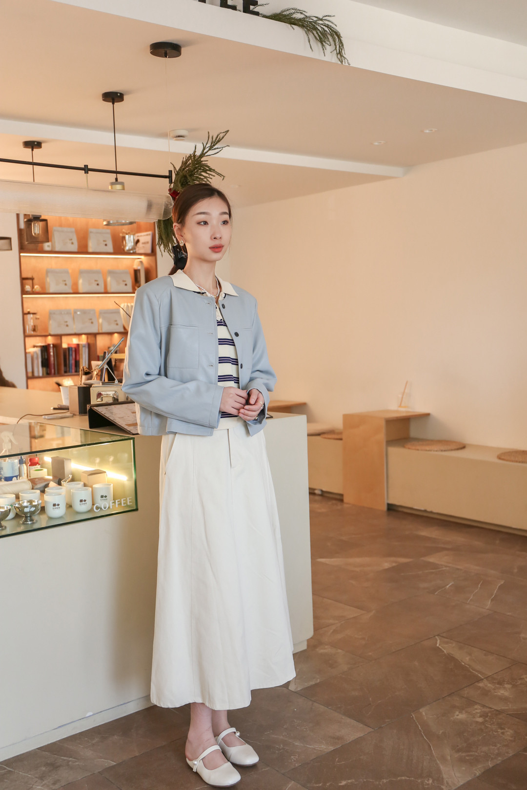 珲春市欧亚延百购物中心白月品牌女装店.jpg