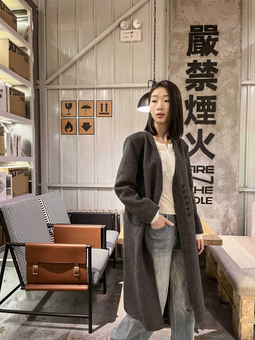 吉林市丰满区吉林大街白月女装欧亚城店.jpg