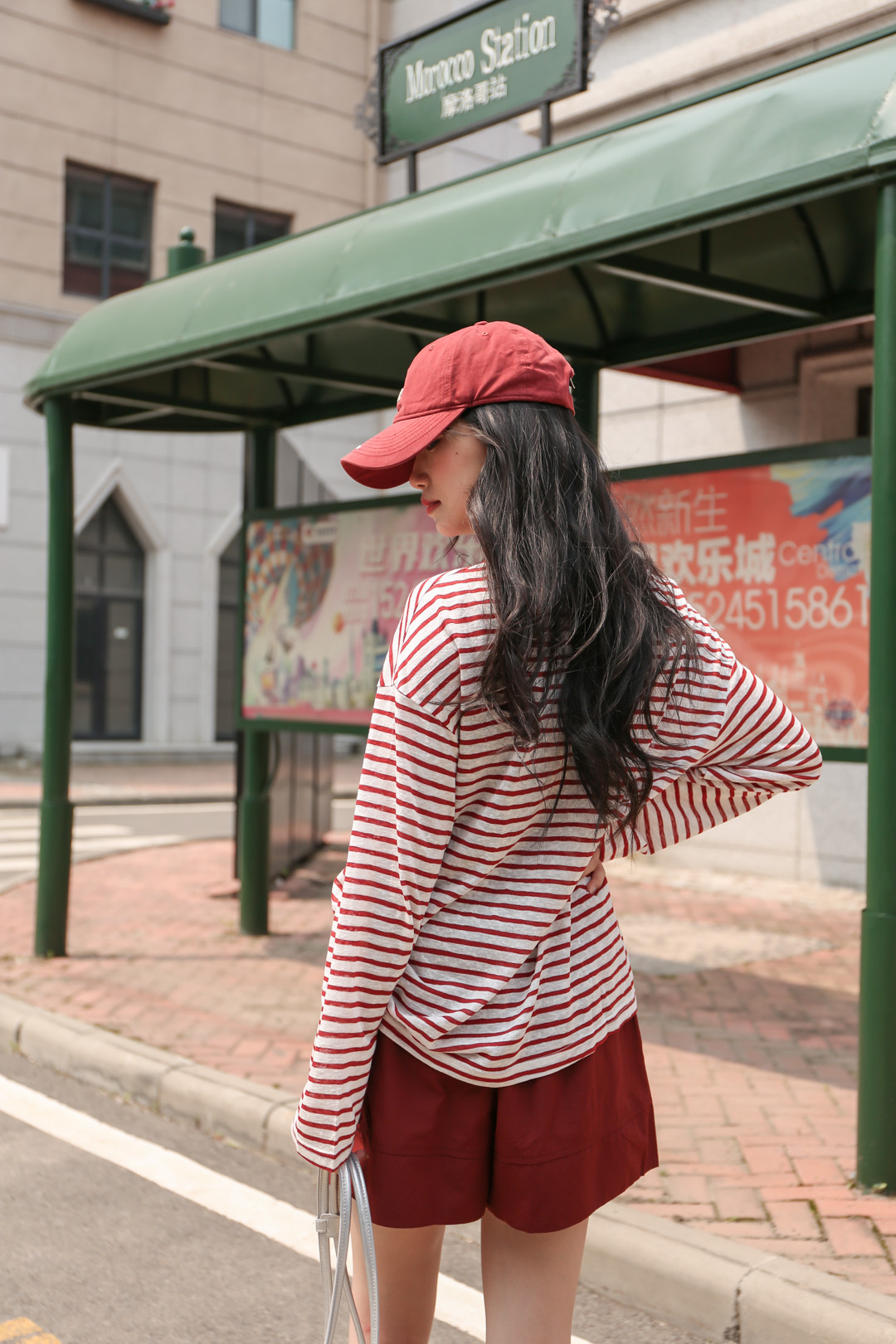 辽宁省营口市站前区万达广场千城女装店.jpg