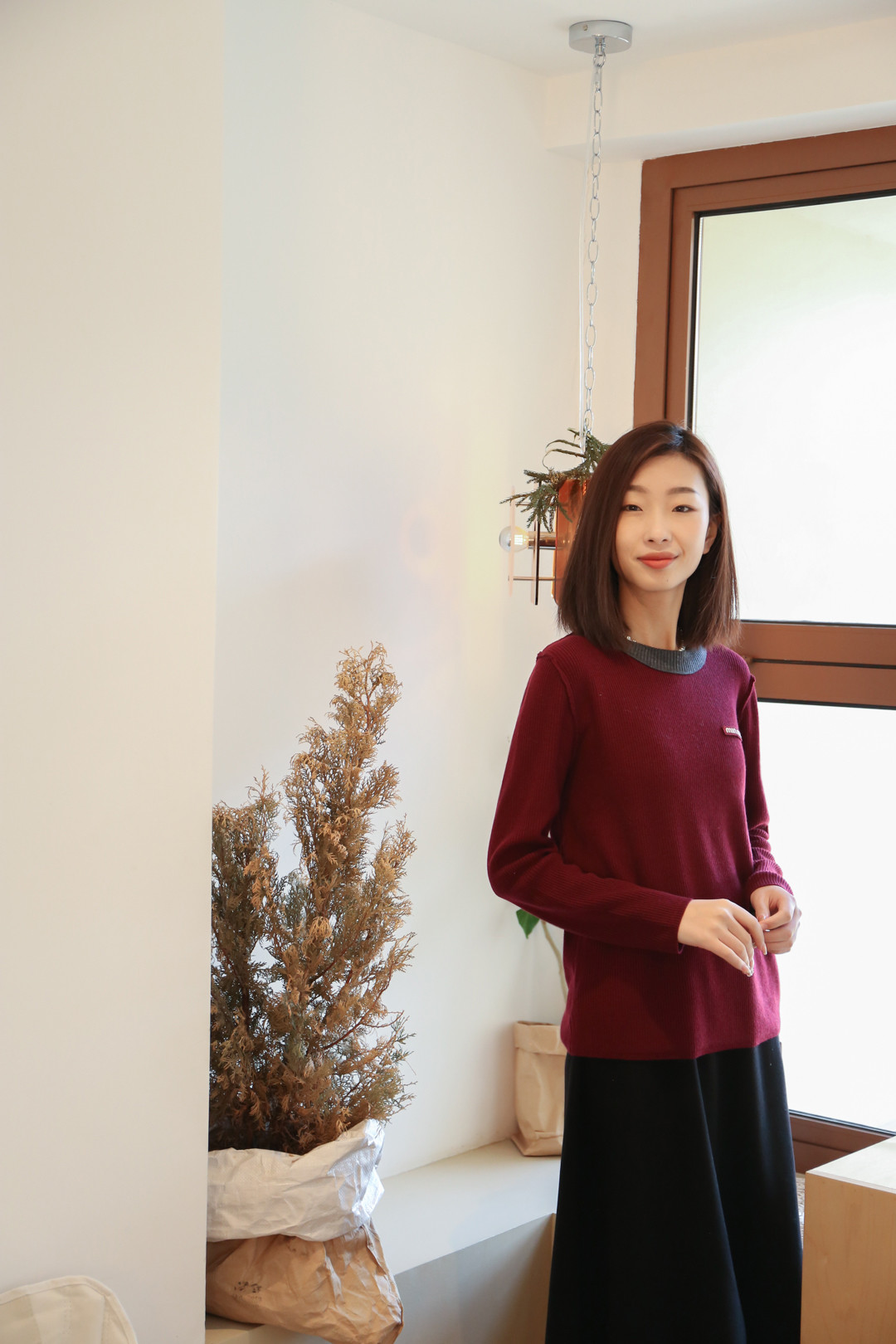 吉林省白城欧亚购物中心白月女装连锁店.jpg