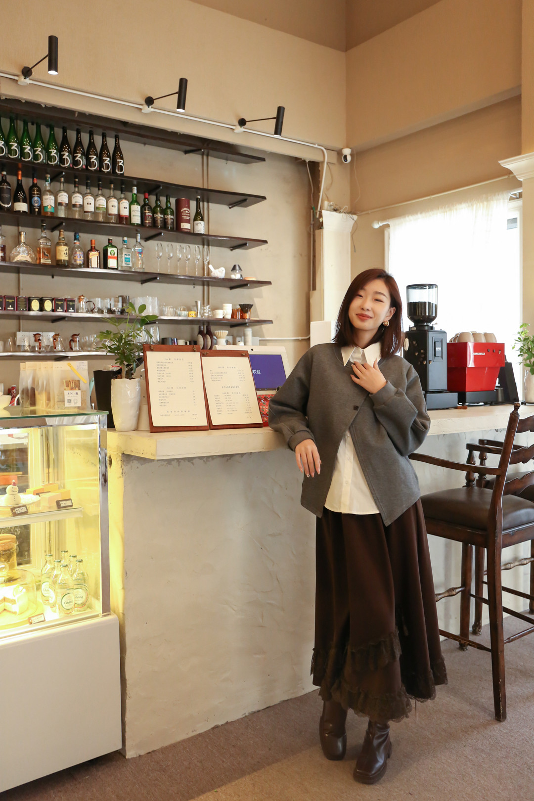吉林省四平欧亚购物中心白月品牌女装店.jpg