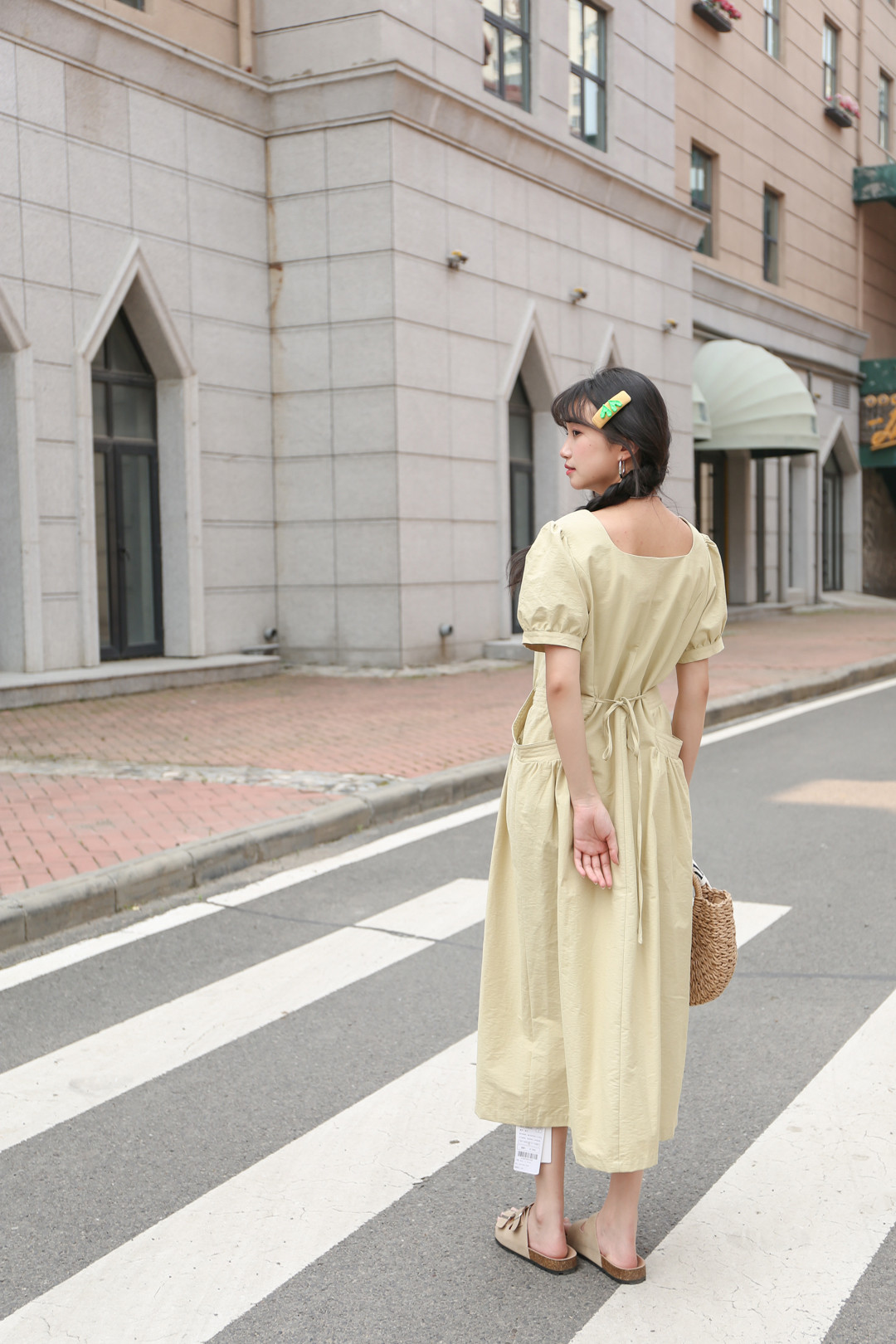 辽宁省营口市站前区万达广场千城女装店.jpg