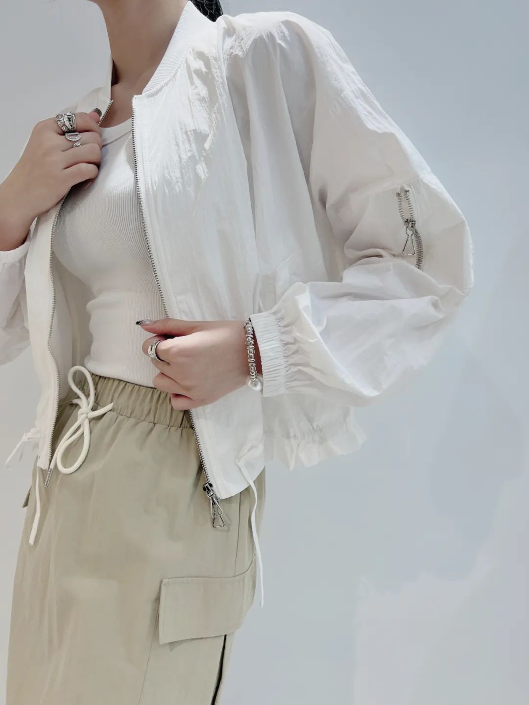 2023年夏季千城潮流女装个性时尚女装流行趋势！