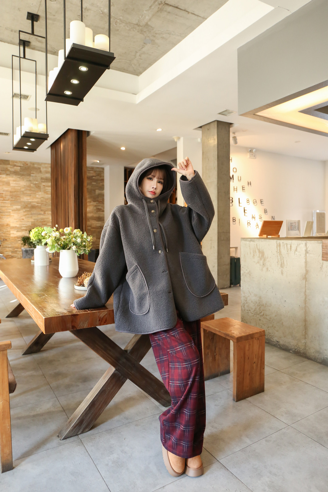 内蒙古通辽欧亚购物中心千城品牌女装店.jpg