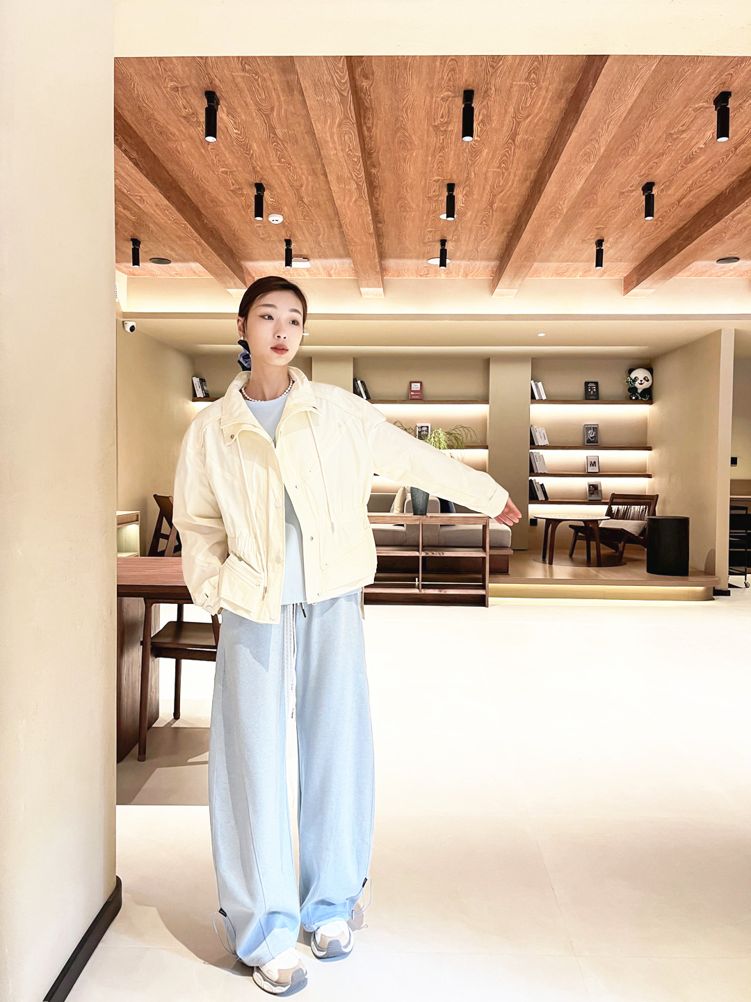 小个子女生穿搭视觉增高的黄金法则秘籍.jpg