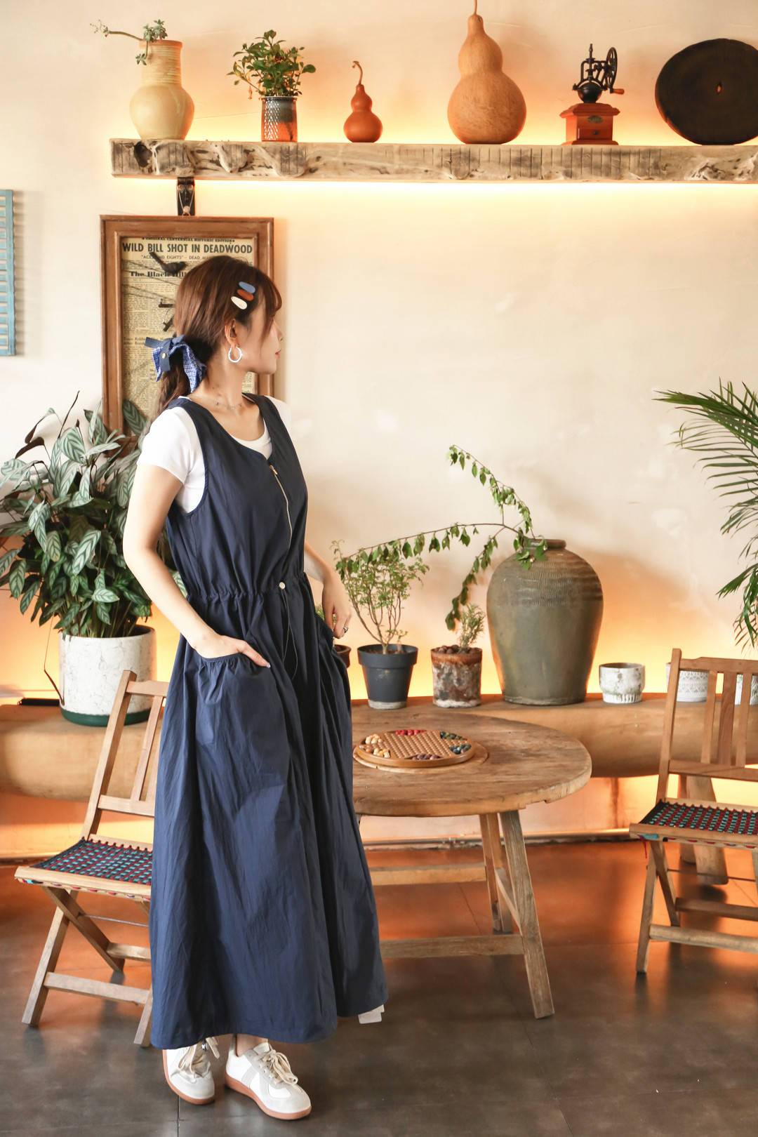 内蒙古包头市土右旗包百商场千城女装店.jpg