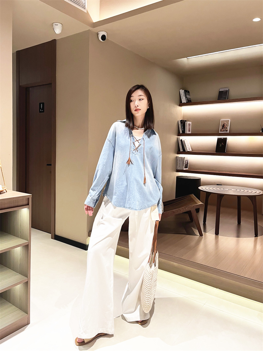 小个子女生穿搭视觉增高的黄金法则秘籍.jpg